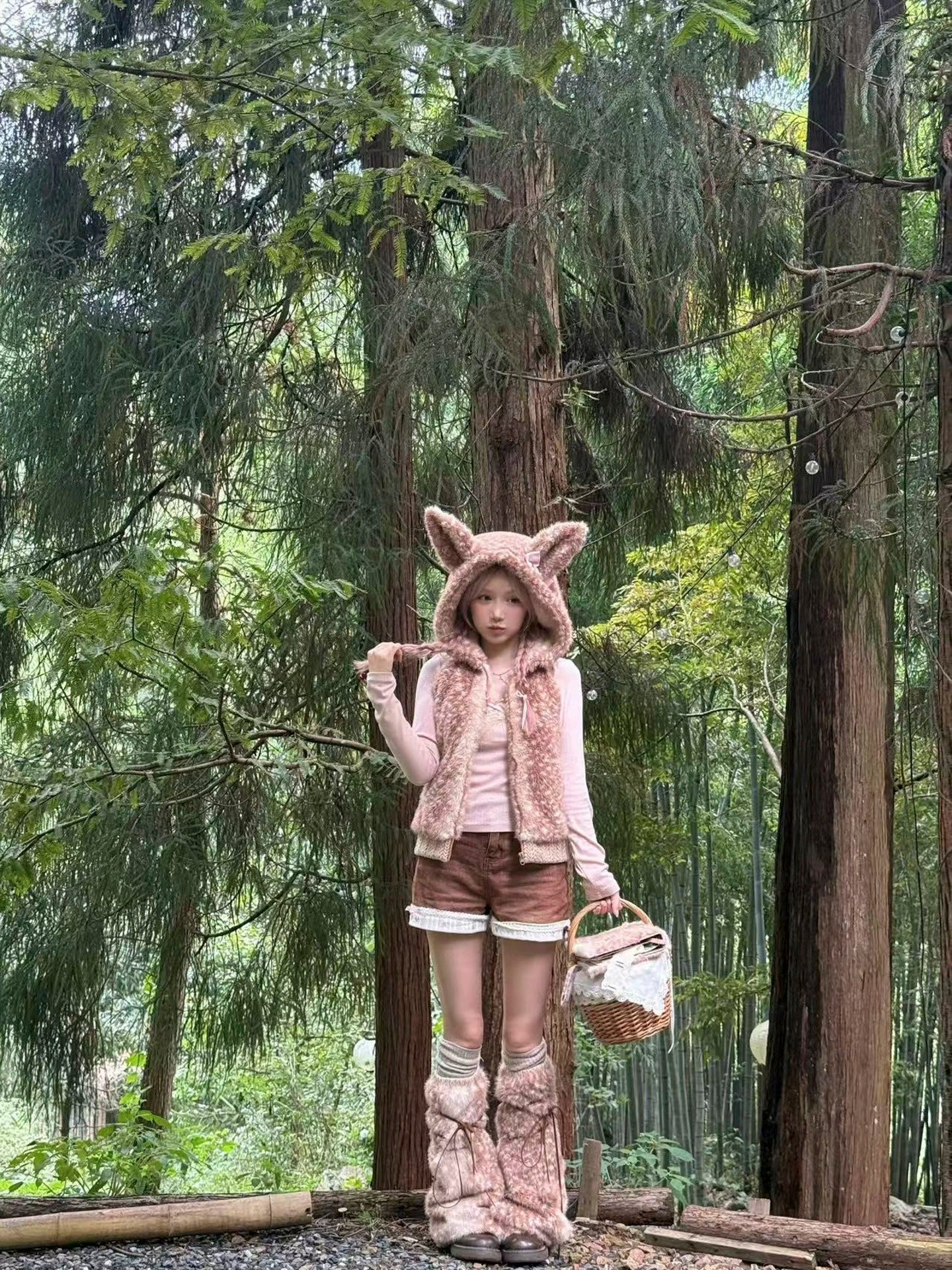 Rose Island Deer Vest, seasonally matched, slim-fit deer pattern fur vest