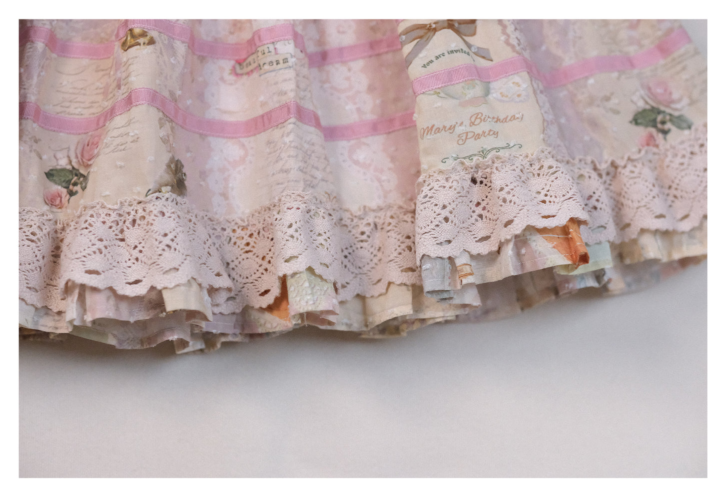 Rosé Isle Little Island Postman Retro Print Patchwork Design Lace Trim Decorated Skirt