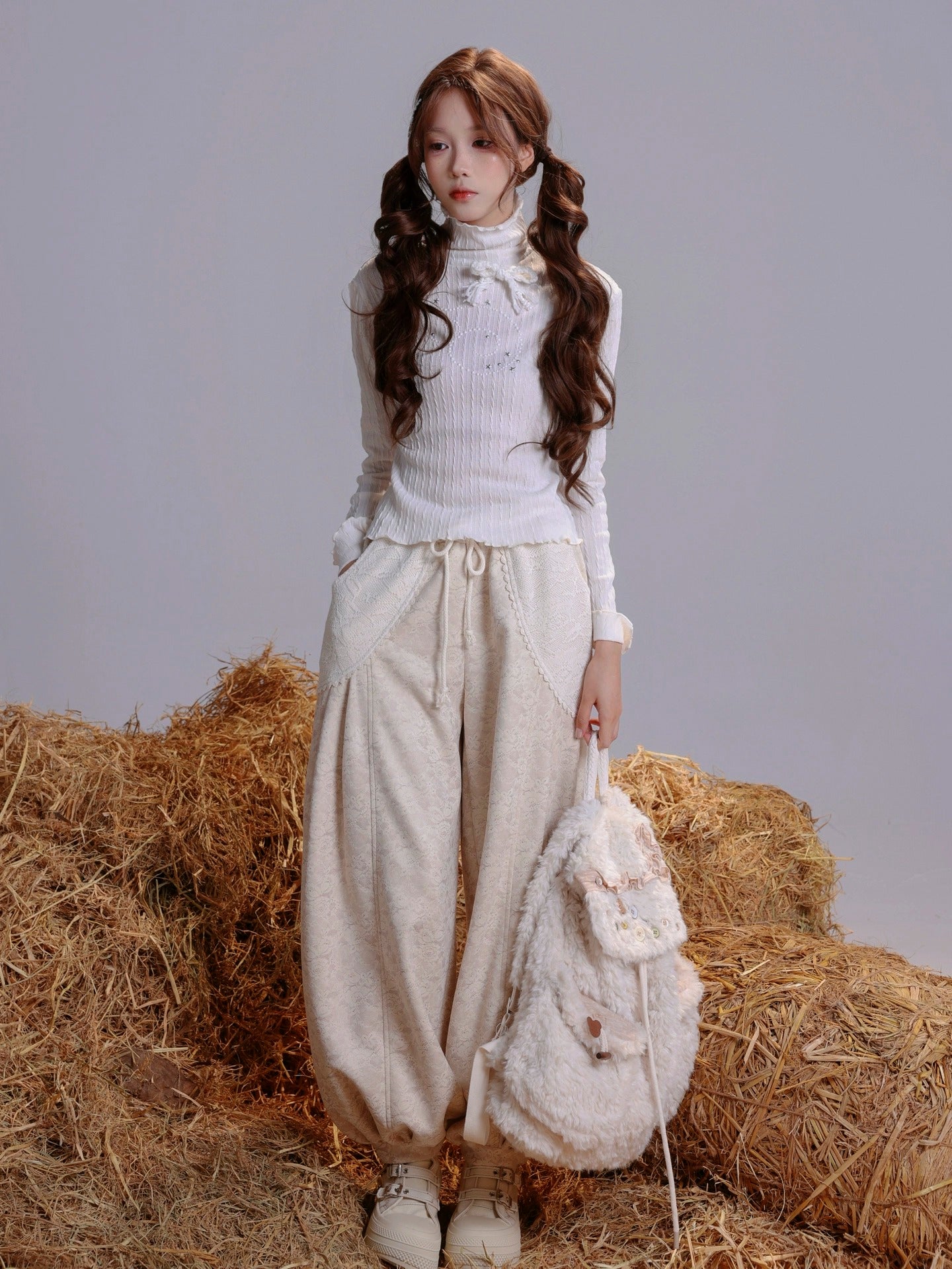 [ROSE ISLAND] Mianyang Knit Wool Slim-Fit Jacket with Faux Fox Fur Collar and Fleece Lining