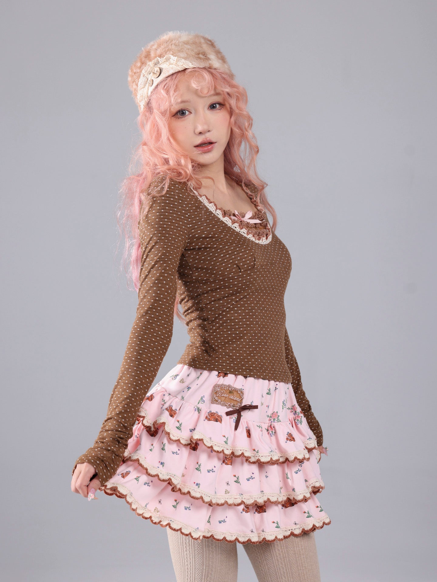ROSE ISLAND Brown Polka Dot Knit Lace Splice Long-Sleeve Base Shirt for Autumn and Winter