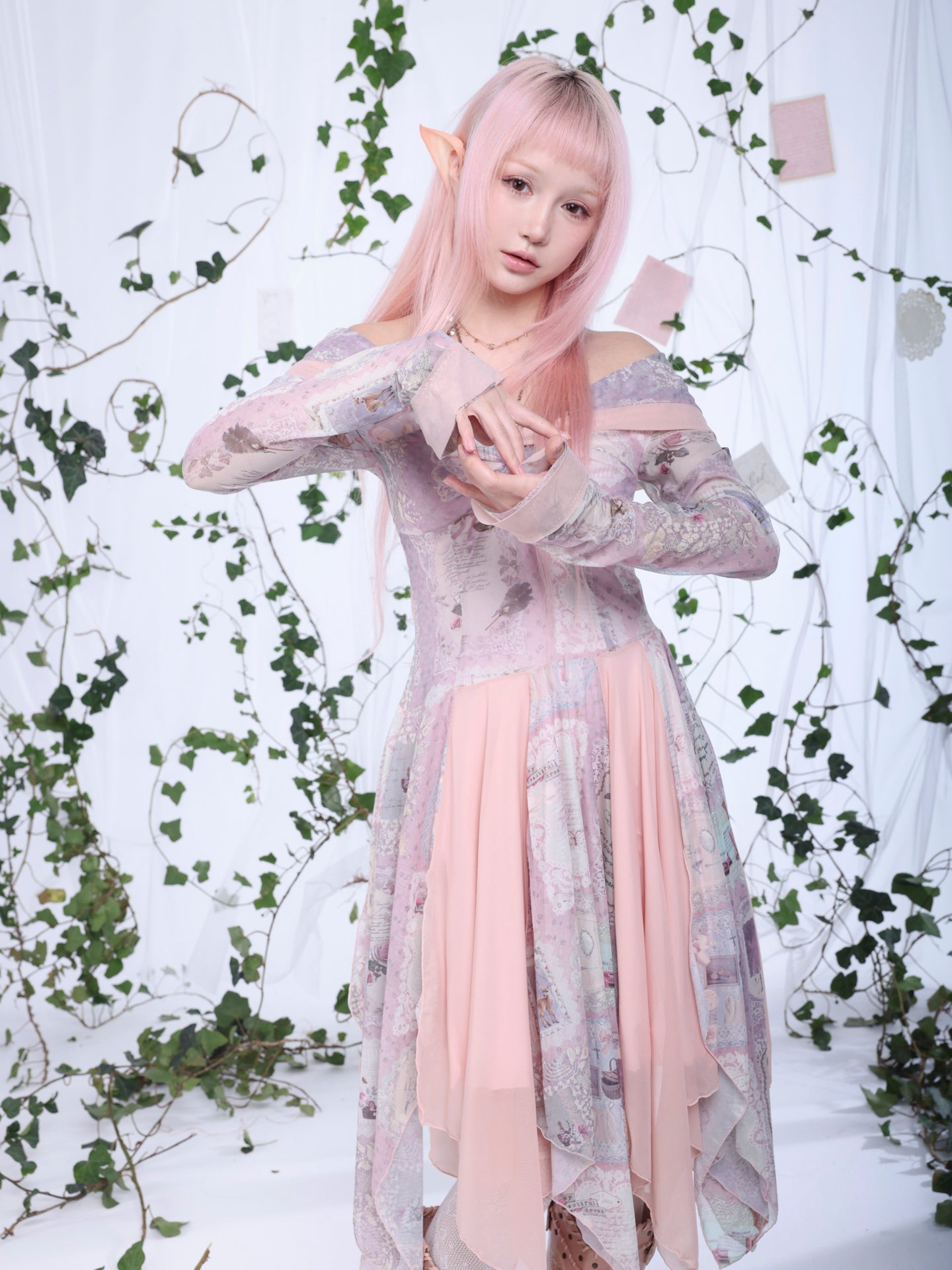 Rosé Isle Old-Time Letter Vintage Print Stretch Mesh Dress Off-Shoulder Irregular Spliced Hem