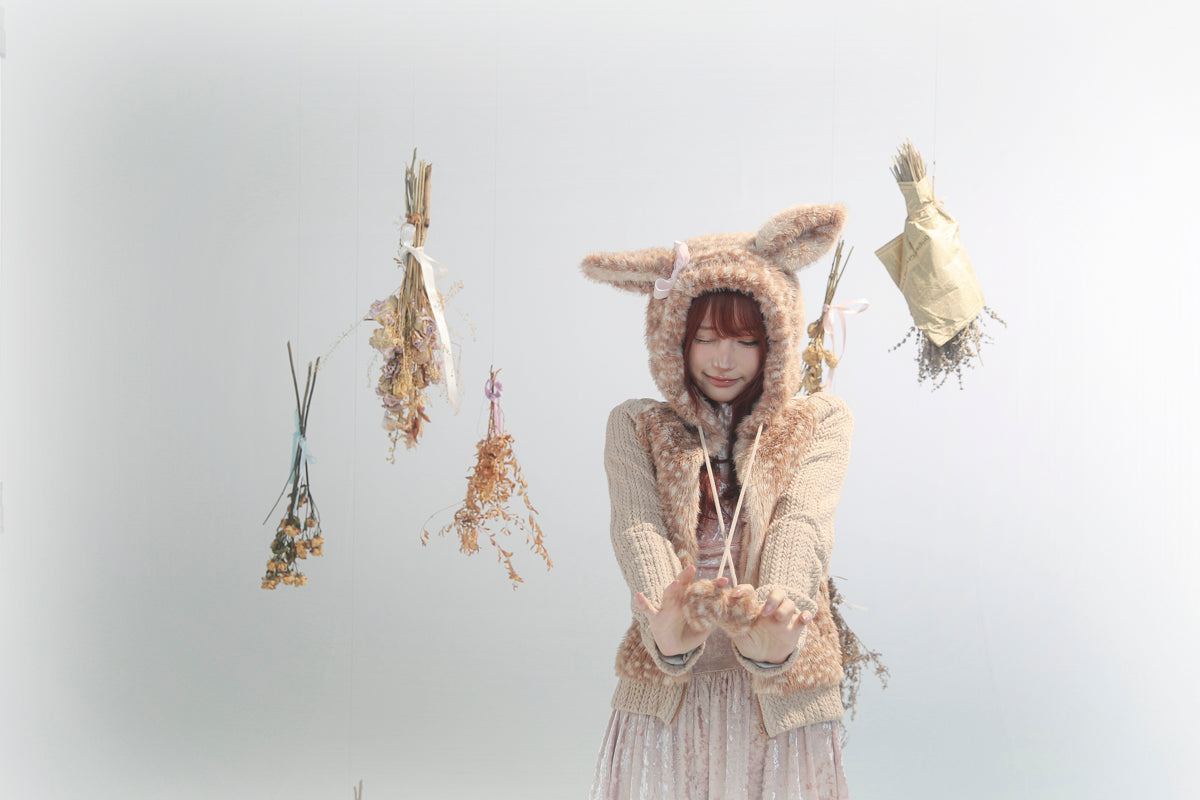【rose island】City Elf  flower cluster deer artificial fur splicing knitted hooded jacket
