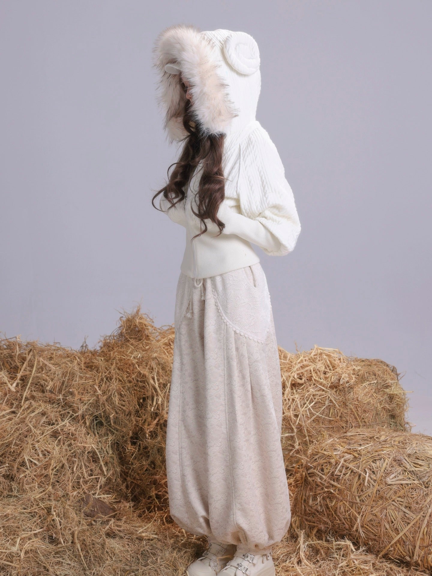 [ROSE ISLAND] Mianyang Knit Wool Slim-Fit Jacket with Faux Fox Fur Collar and Fleece Lining