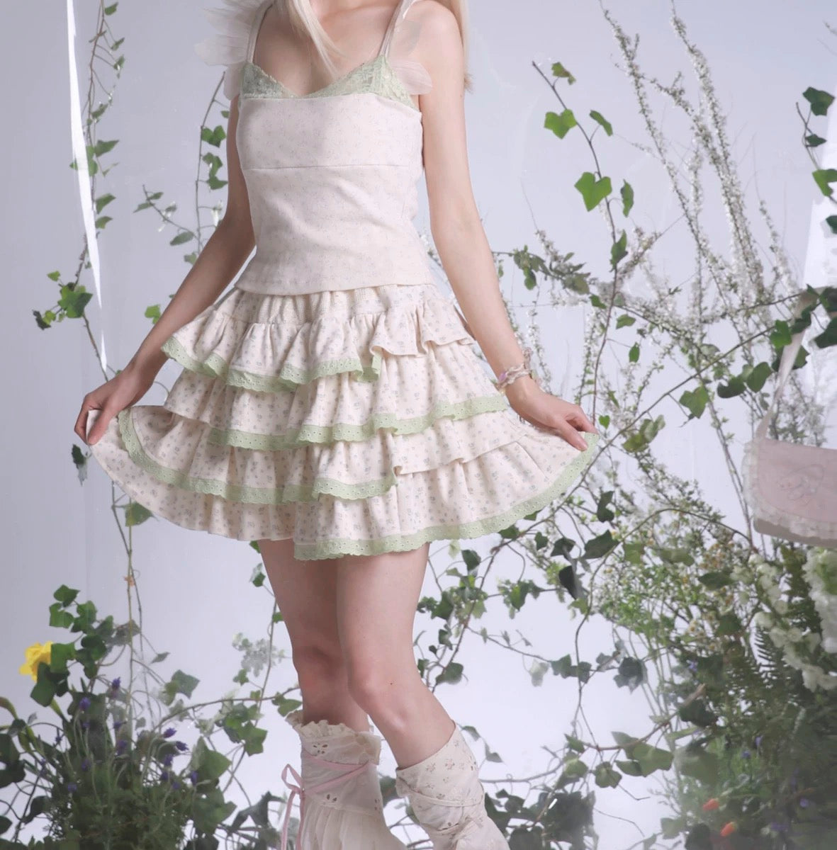 [Rose Island] Lil Spring Tinker Bell Crop Top