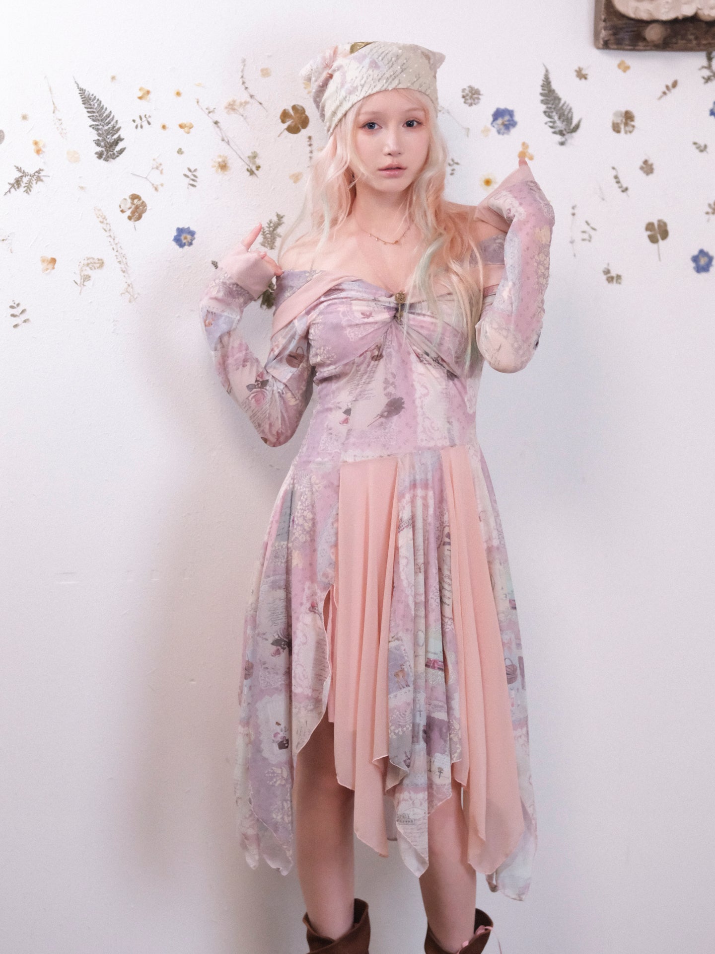Rosé Isle Old-Time Letter Vintage Print Stretch Mesh Dress Off-Shoulder Irregular Spliced Hem
