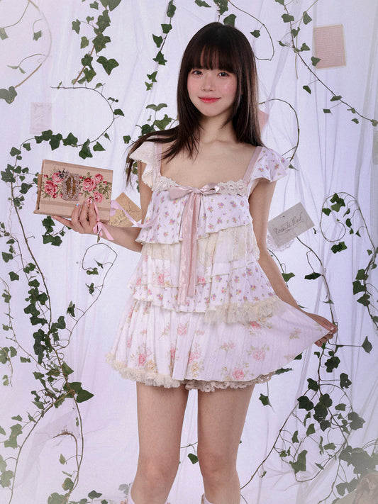 ROSE ISLAND Dried flower jar irregular patchwork layered girlish feeling floral flutter sleeve camisole Fairycore
