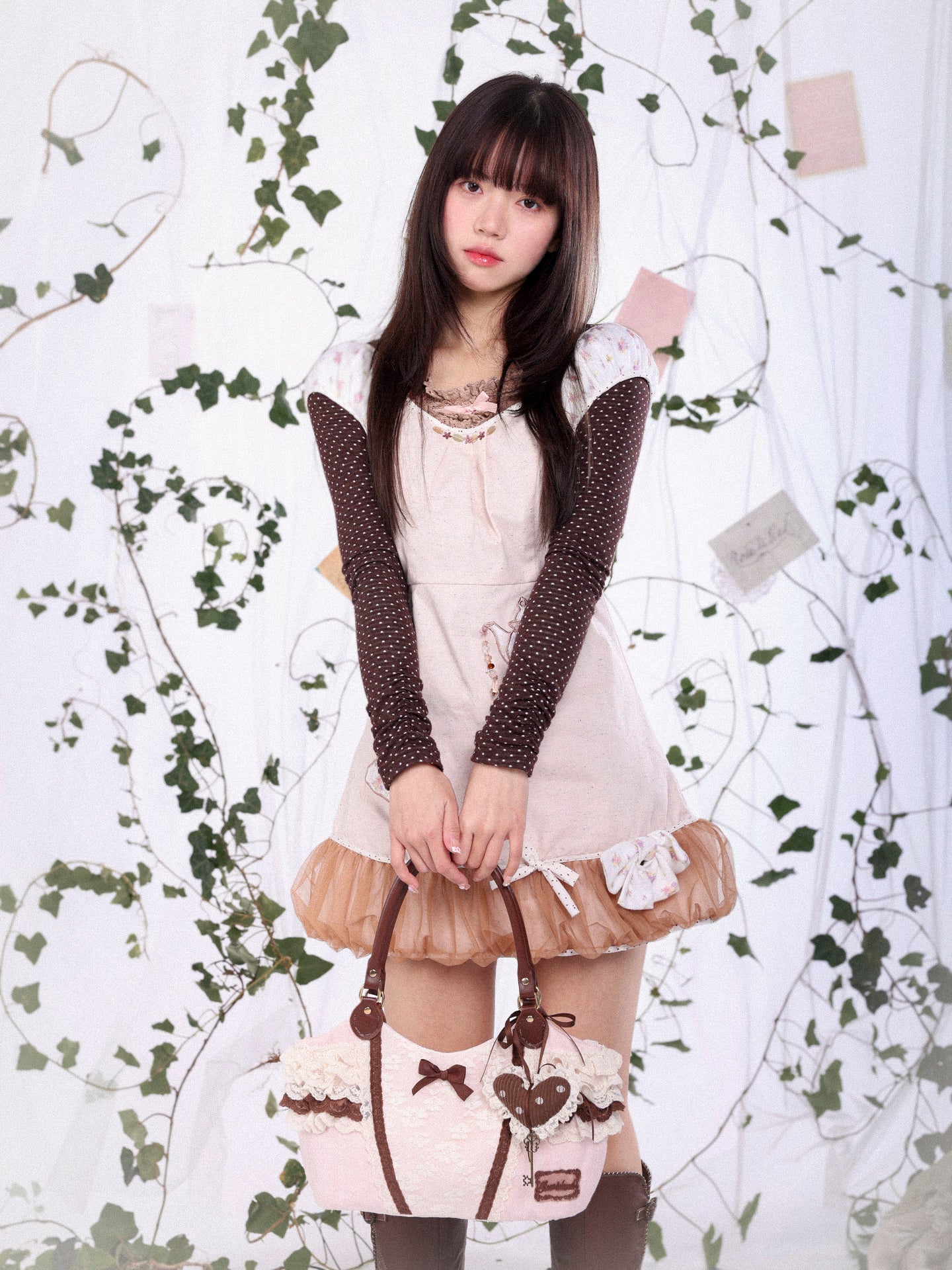 ROSE ISLAND Vanilla Strong Tea Spring Feeling Heavy Embroidery Floral Teapot Applique Hand-Sewn Beads and Sequins Dress