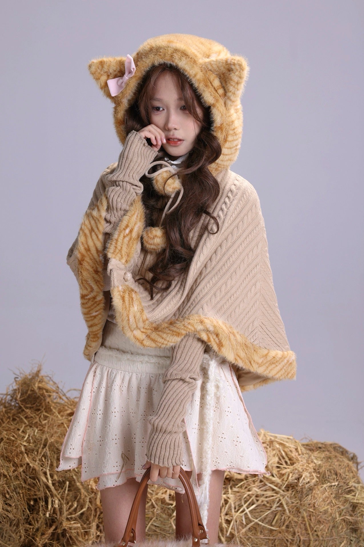 Rose Island Orange Cat Winter Fur-patch Knit Fleece-lined Versatile Forest-style Cape Exclusive Design