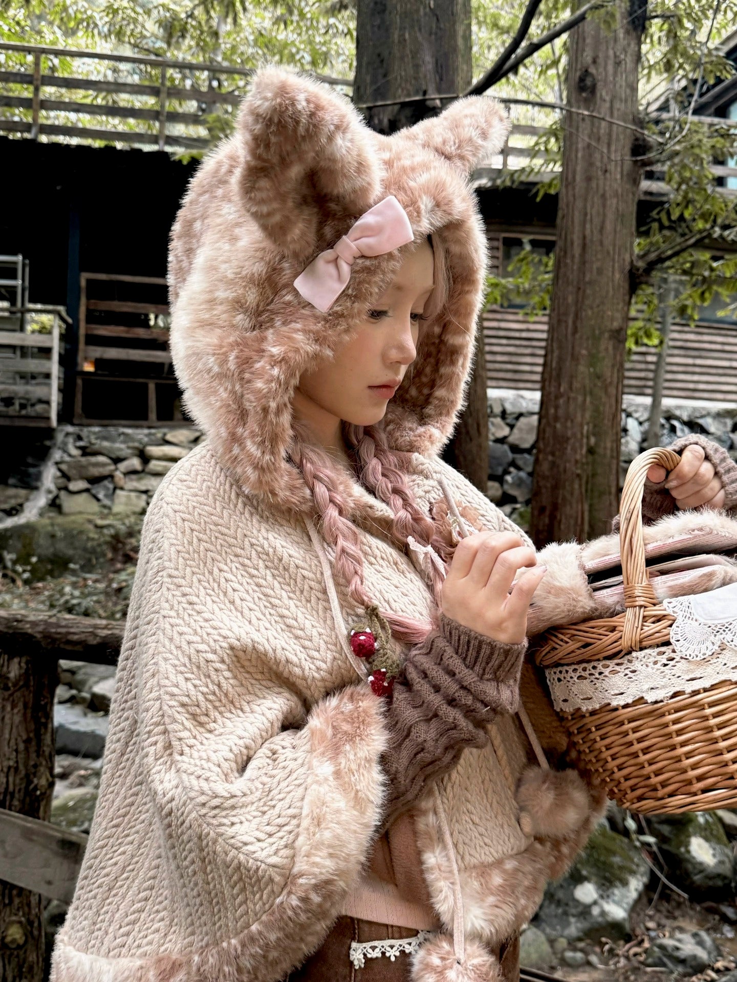 Rose Island Deer Island Winter Fur-Trimmed Knit Fleece Multi-Style Forest Cape Exclusive Design