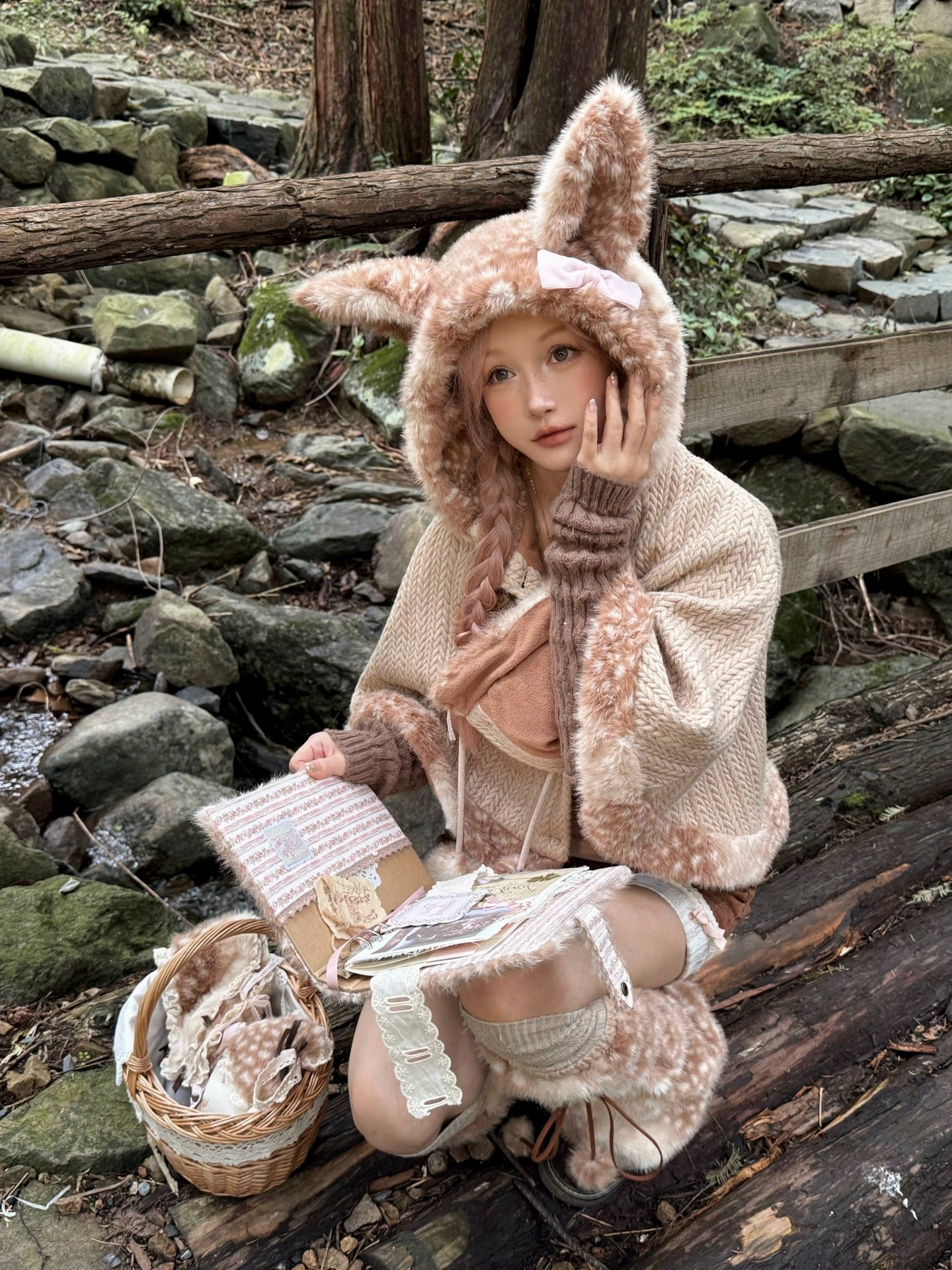 Rose Island Deer Island Winter Fur-Trimmed Knit Fleece Multi-Style Forest Cape Exclusive Design
