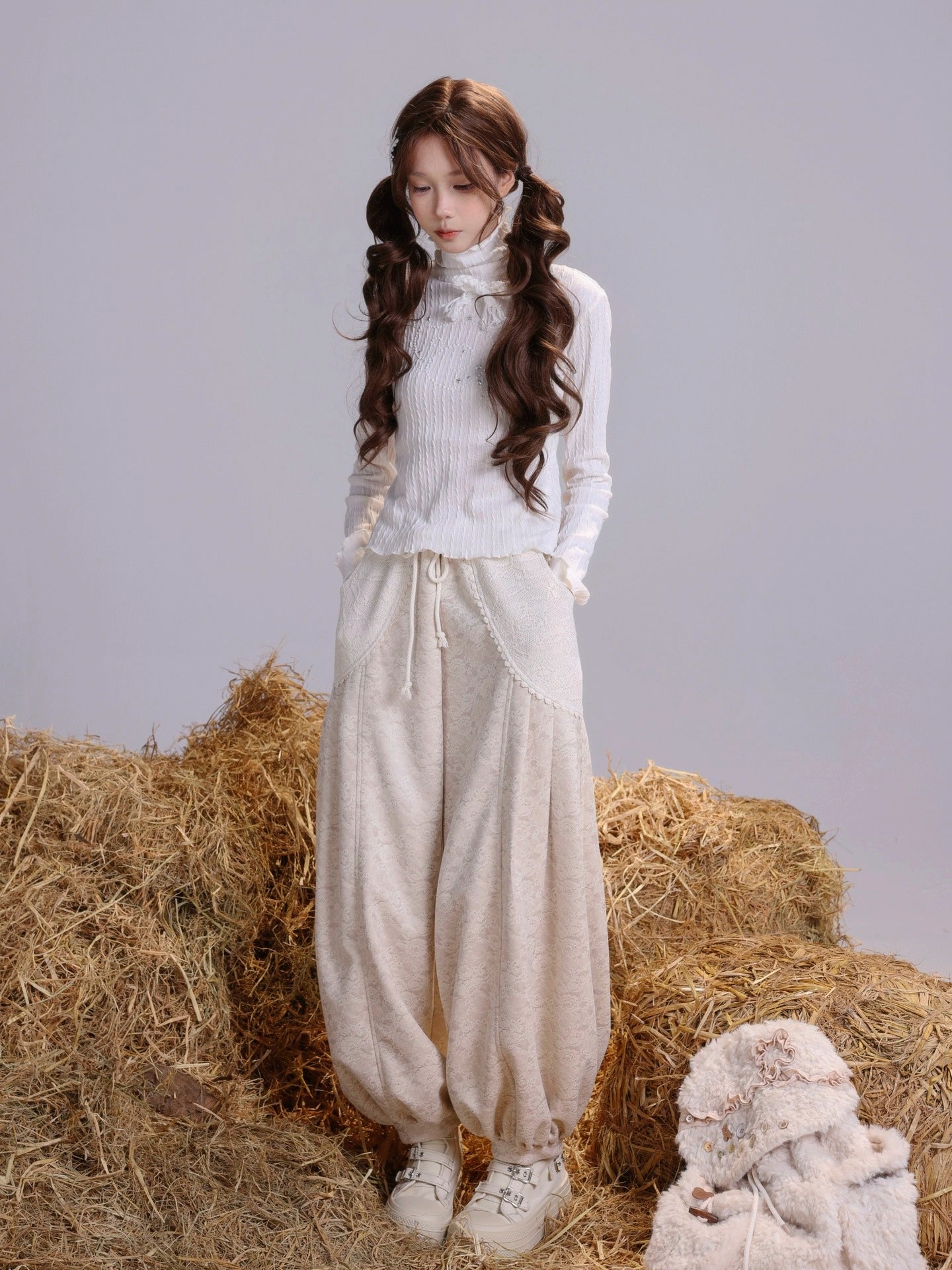 [ROSE ISLAND] Mianyang Knit Wool Slim-Fit Jacket with Faux Fox Fur Collar and Fleece Lining